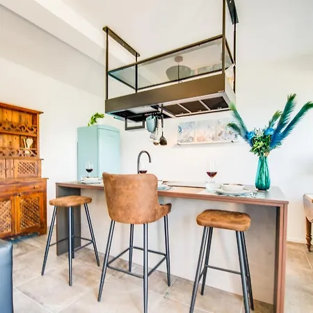 Vista E Montagna A 5 Stelle * لوغانو